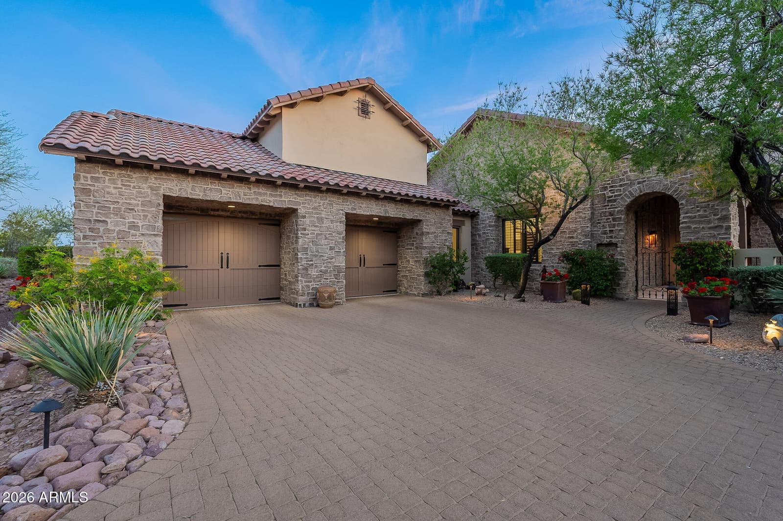 2560 S Geronimo Head Trail, Gold Canyon, AZ 85118 — photo 14 of 87