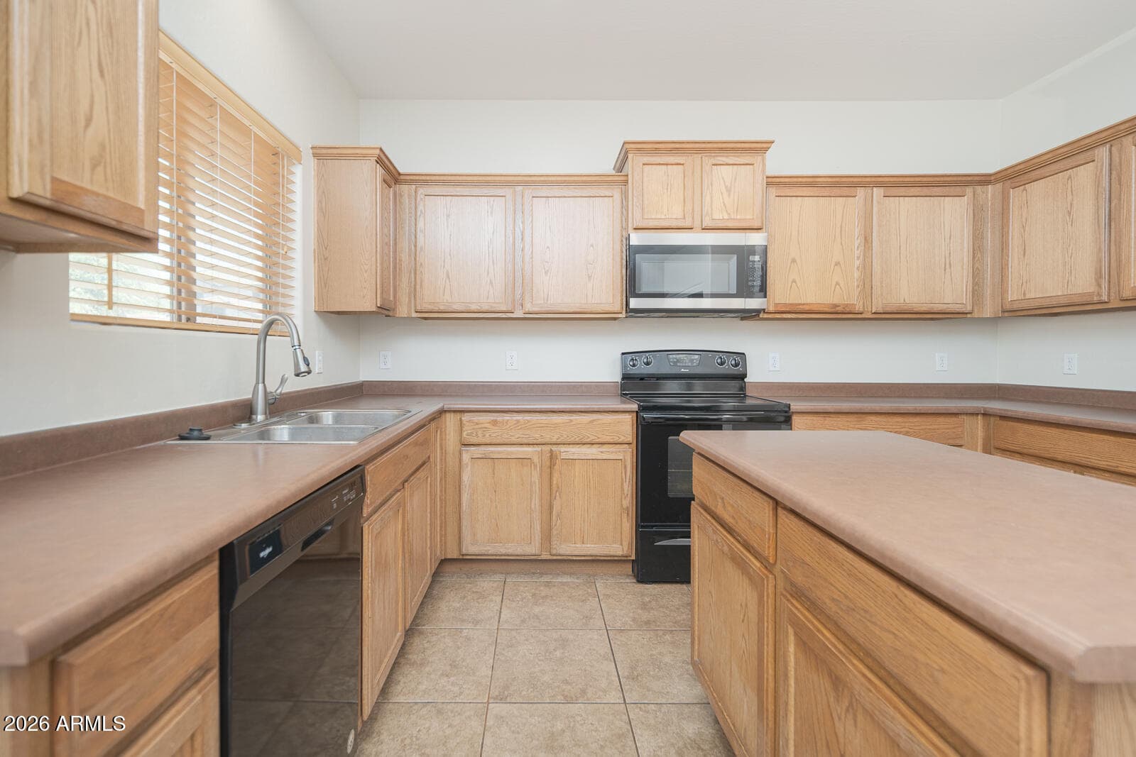 18510 W Eva Street, Waddell, AZ 85355 — photo 8 of 47