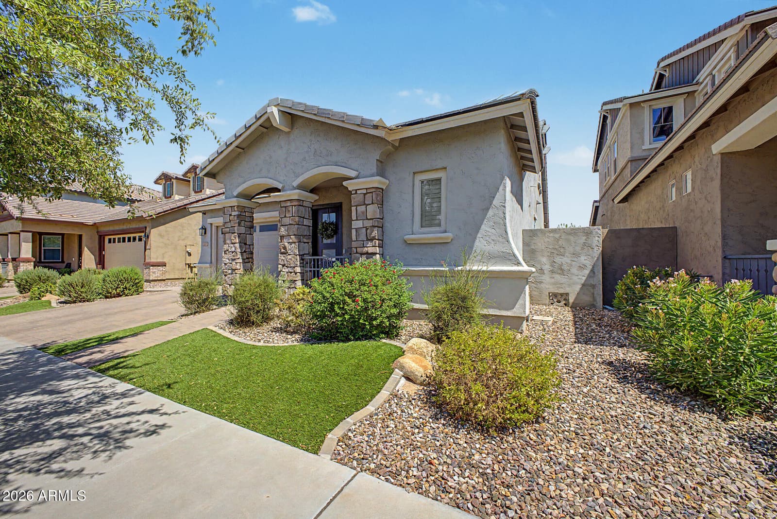 2485 S Quaintance Street, Gilbert, AZ 85295 — photo 3 of 50