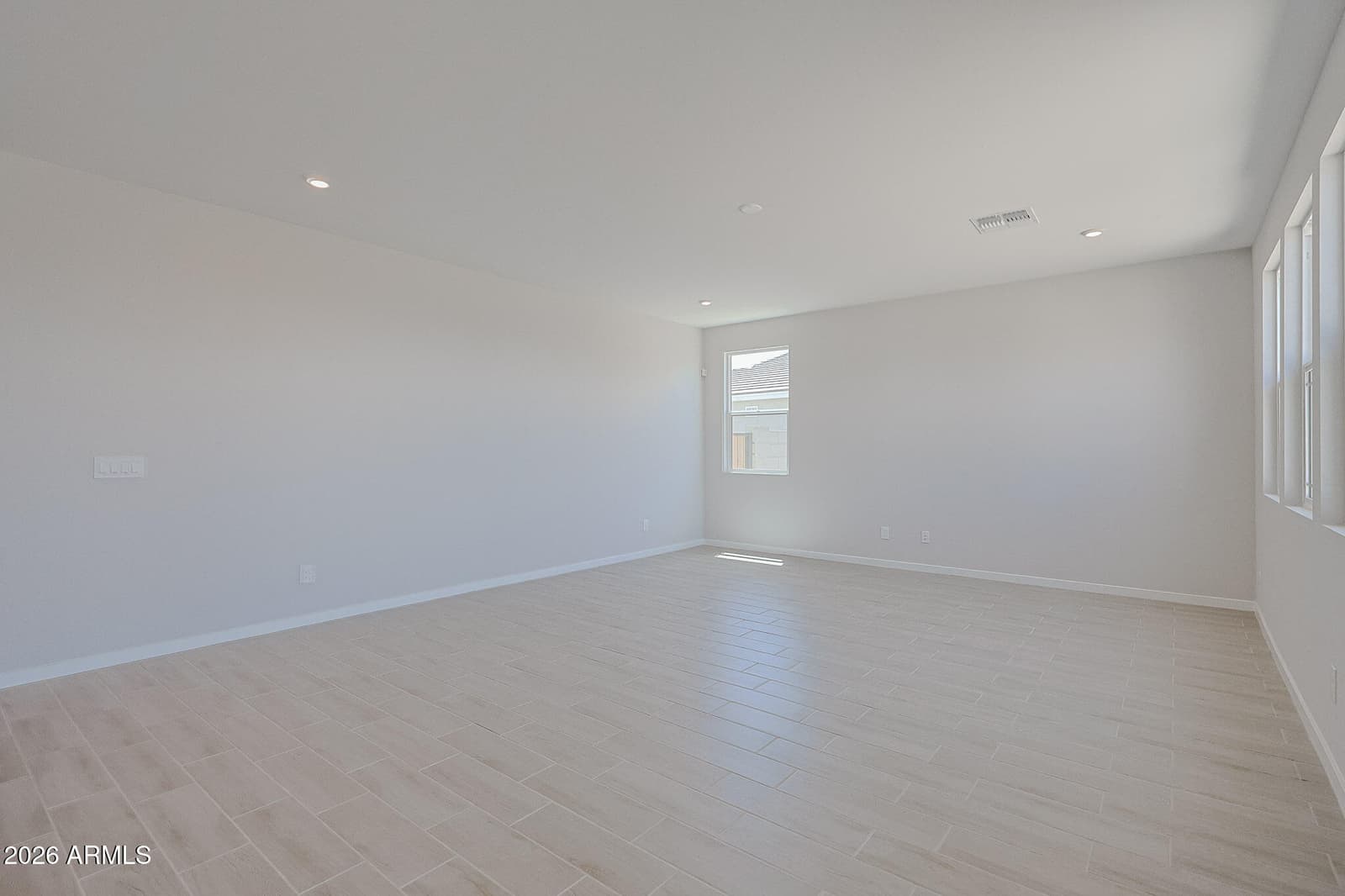 30117 W Oleander Way, Buckeye, AZ 85396 — photo 7 of 31