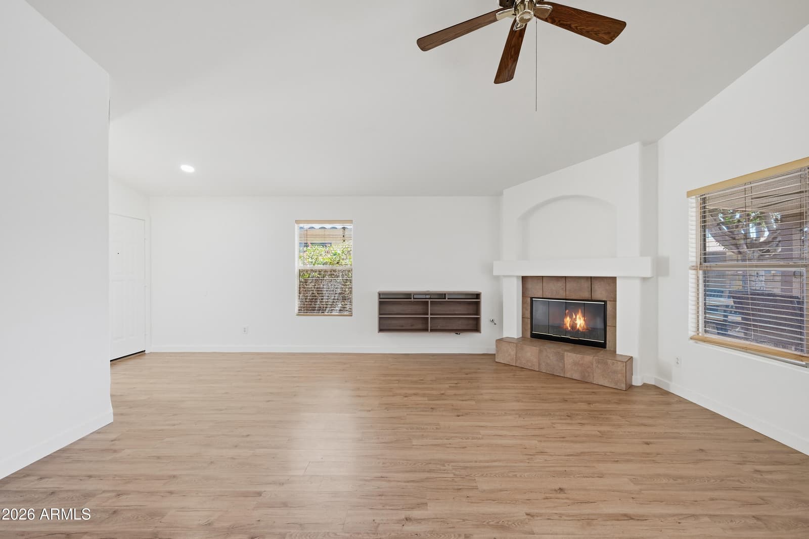 10145 W Potter Drive, Peoria, AZ 85382 — photo 7 of 31