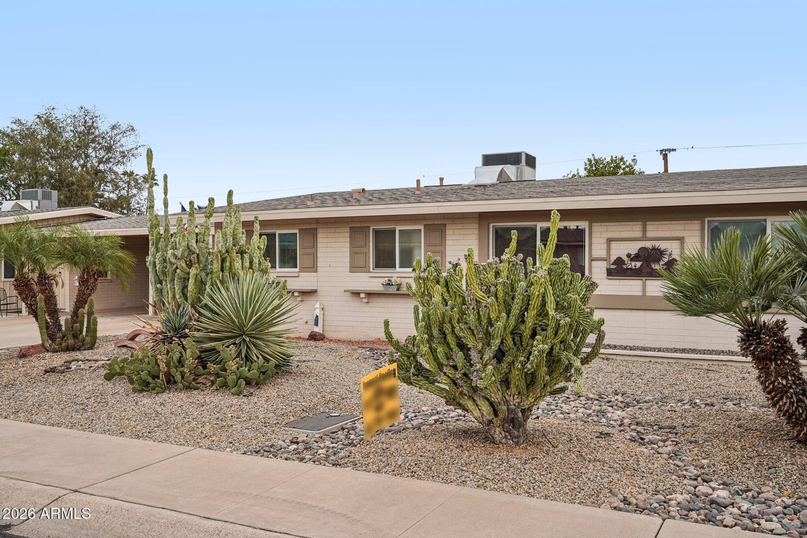 10411 W Clair Drive, Sun City, AZ 85351 — photo 4 of 30