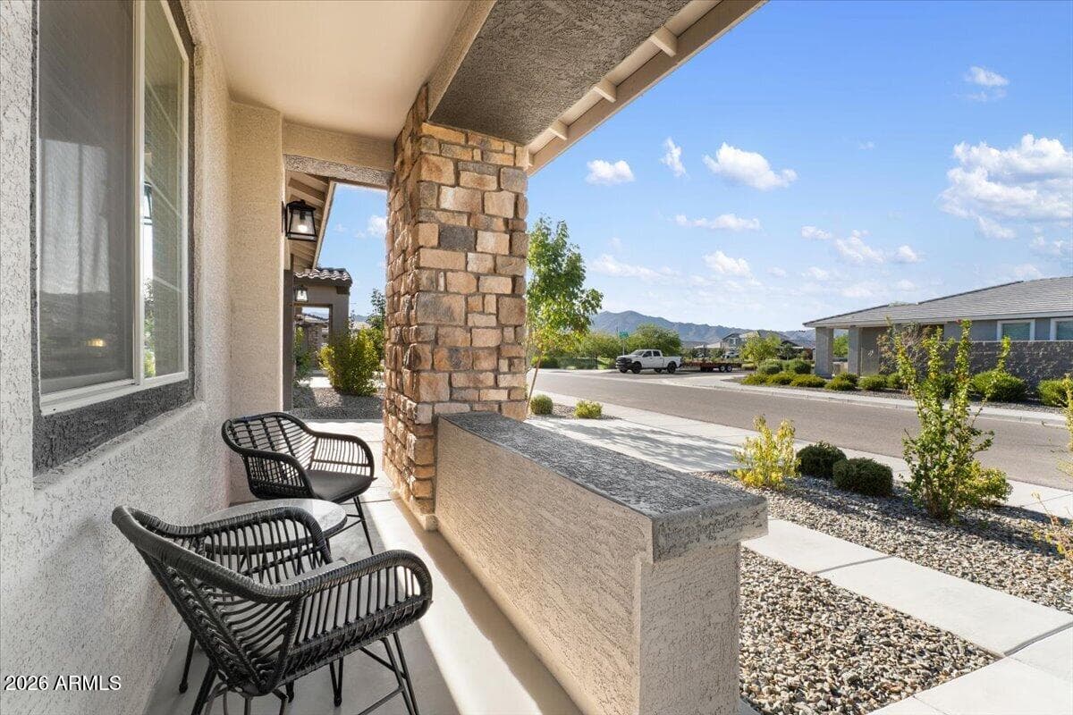 19145 W SAN MIGUEL Avenue, Litchfield Park, AZ 85340