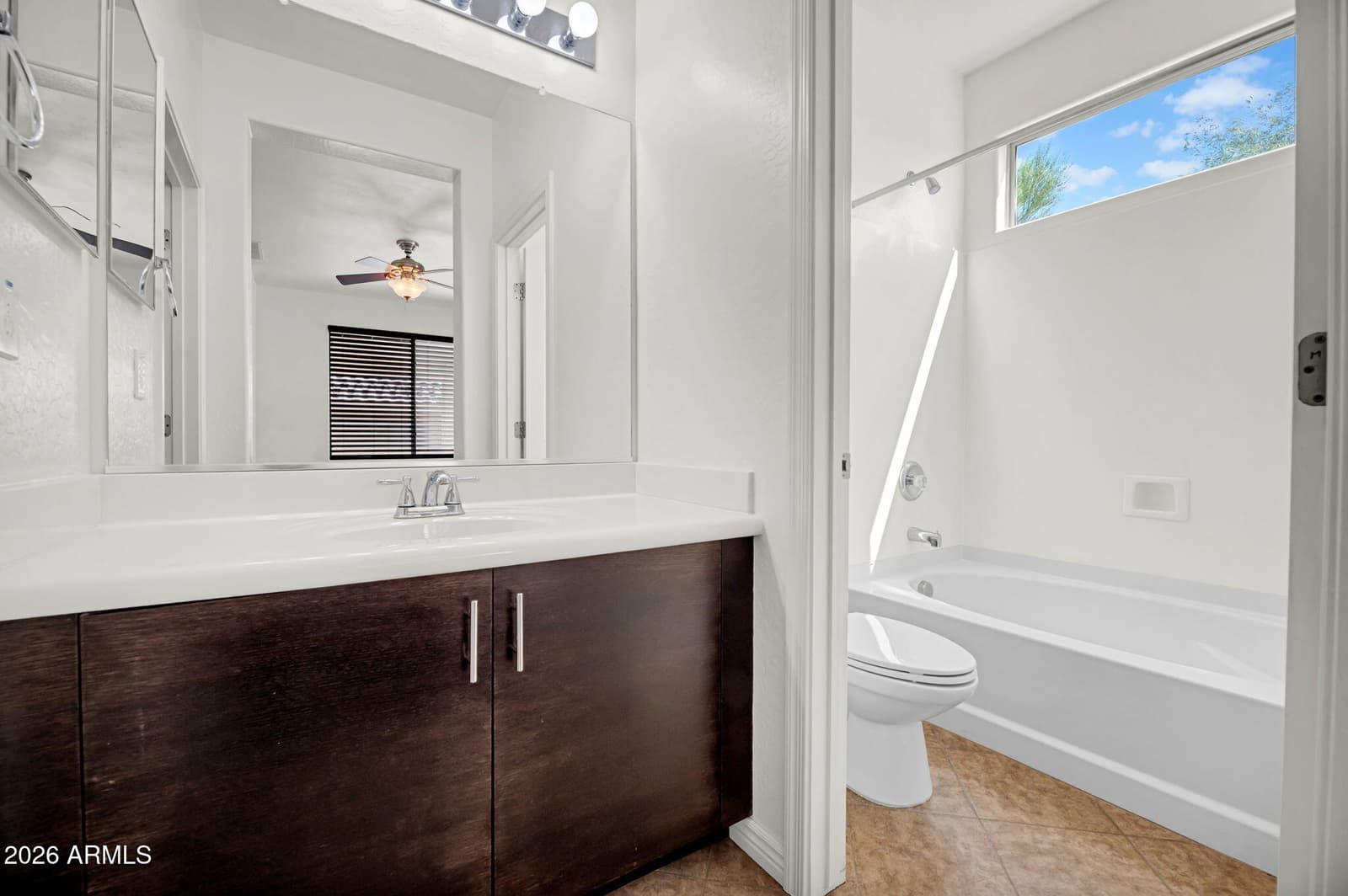 3819 W Links Drive, Phoenix, AZ 85086 — photo 13 of 20