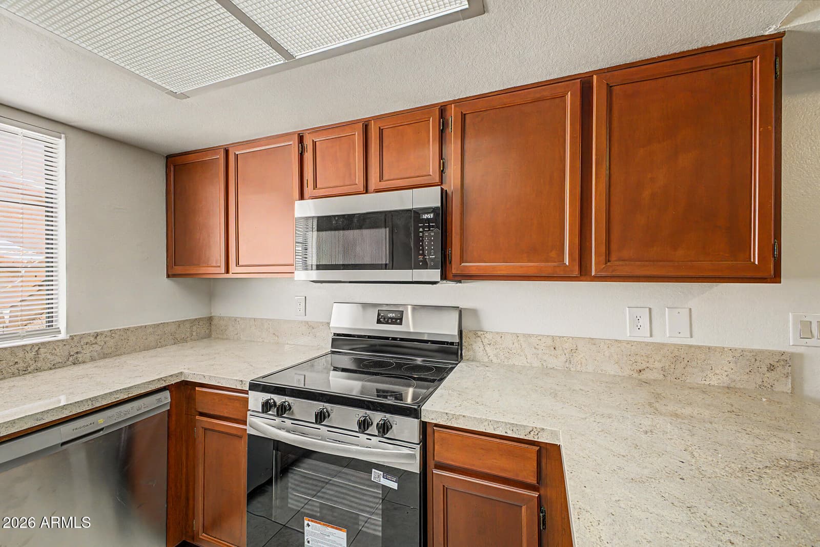 700 E Mesquite Circle O211, Tempe, AZ 85288 — photo 12 of 24