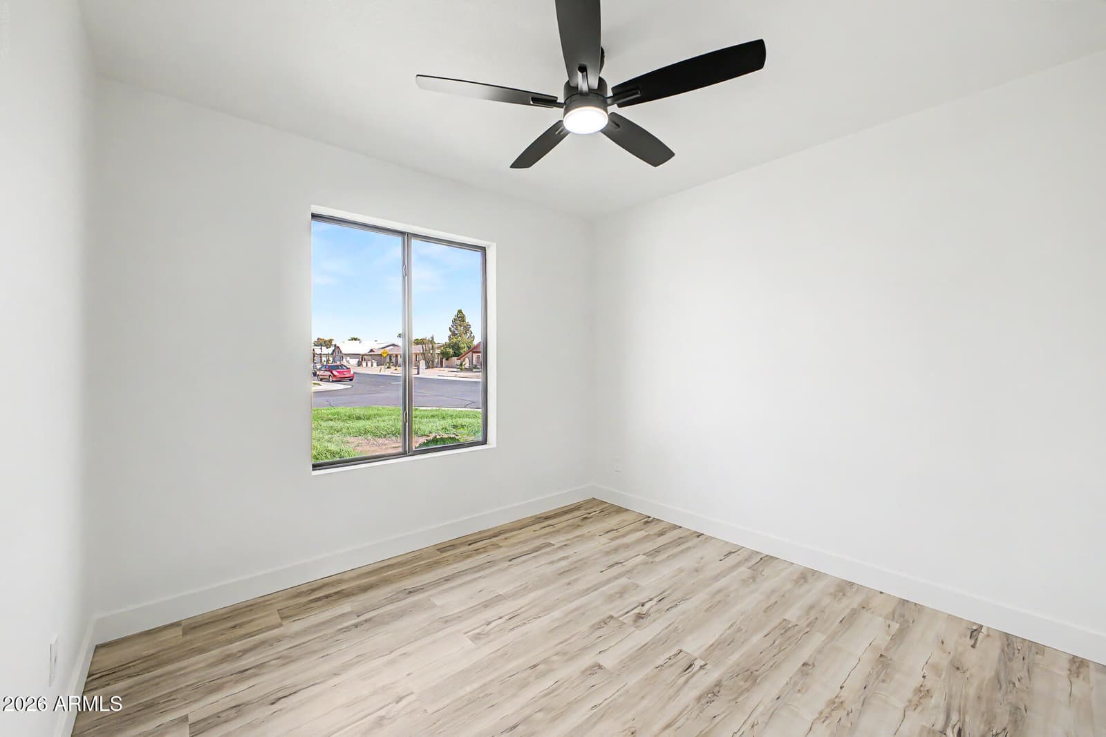 5617 W Cochise Drive, Glendale, AZ 85302 — photo 28 of 36