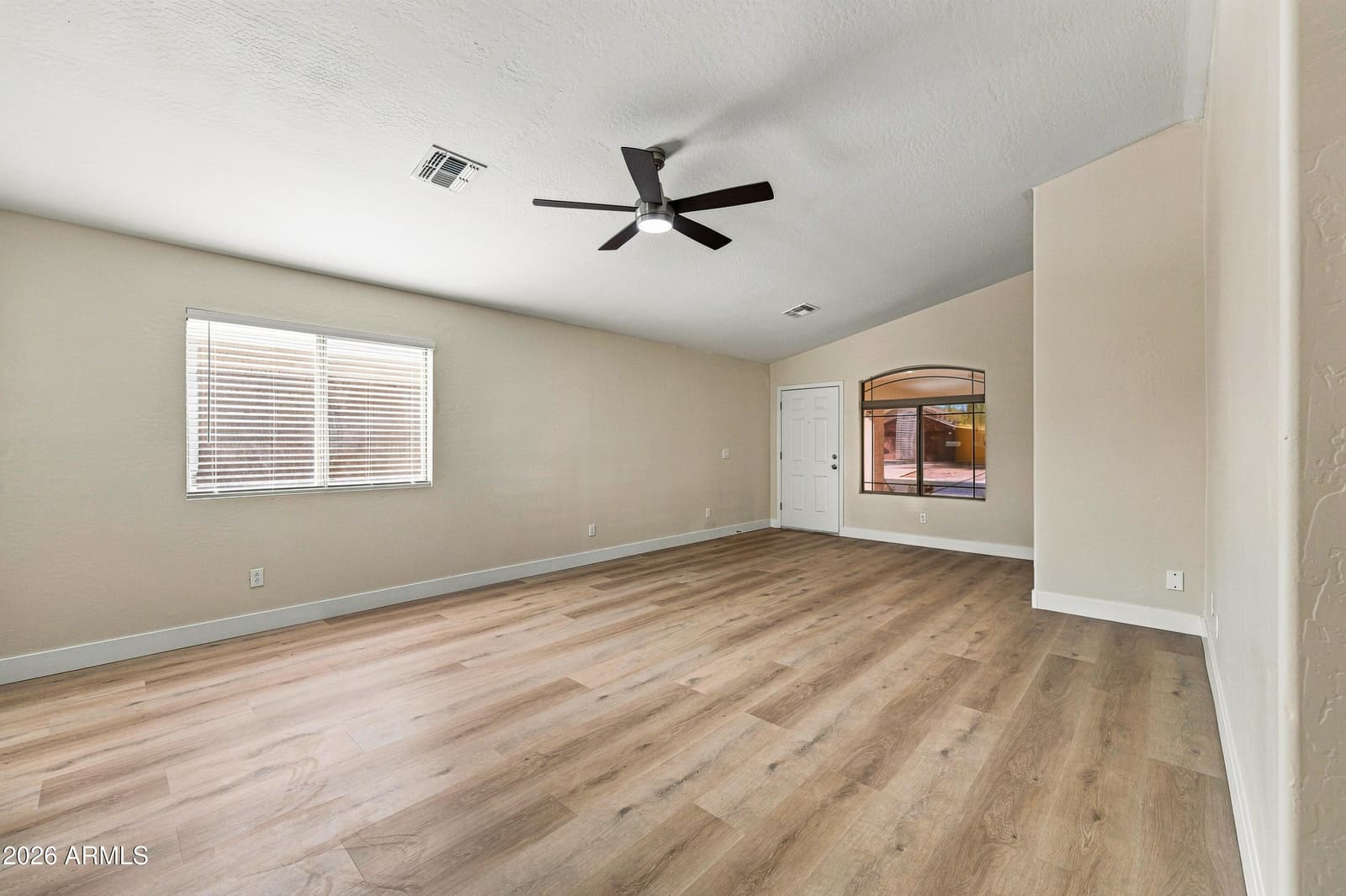 43224 W Cowpath Road, Maricopa, AZ 85138 — photo 5 of 21