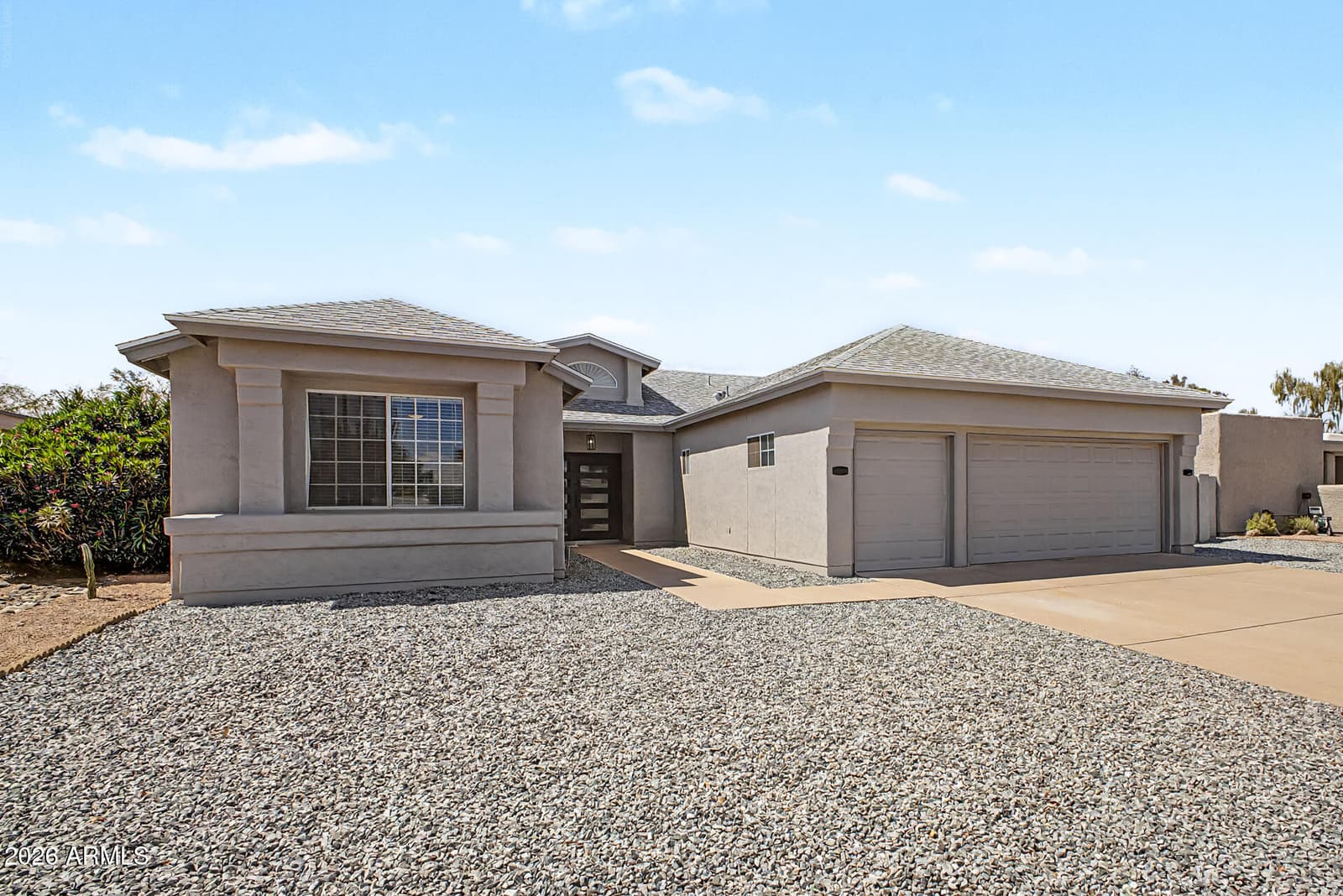 26052 S Glenburn Drive, Sun Lakes, AZ 85248