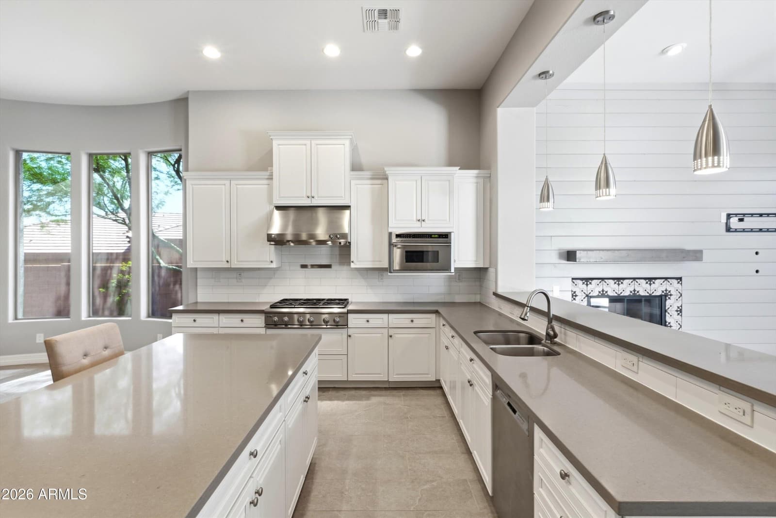 41722 N La Cantera Drive, Phoenix, AZ 85086 — photo 19 of 78