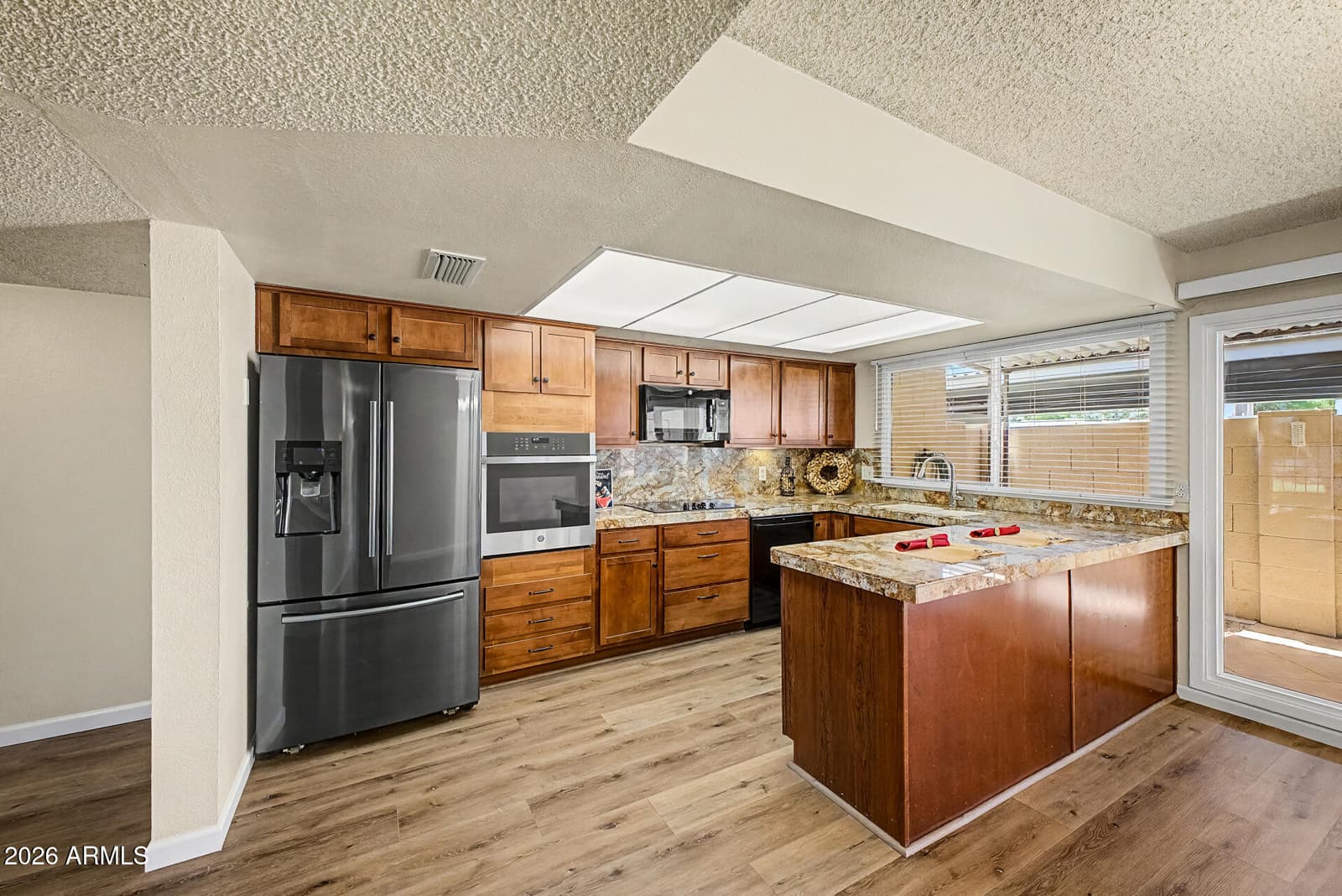 1837 W Stella Lane, Phoenix, AZ 85015 — photo 13 of 44