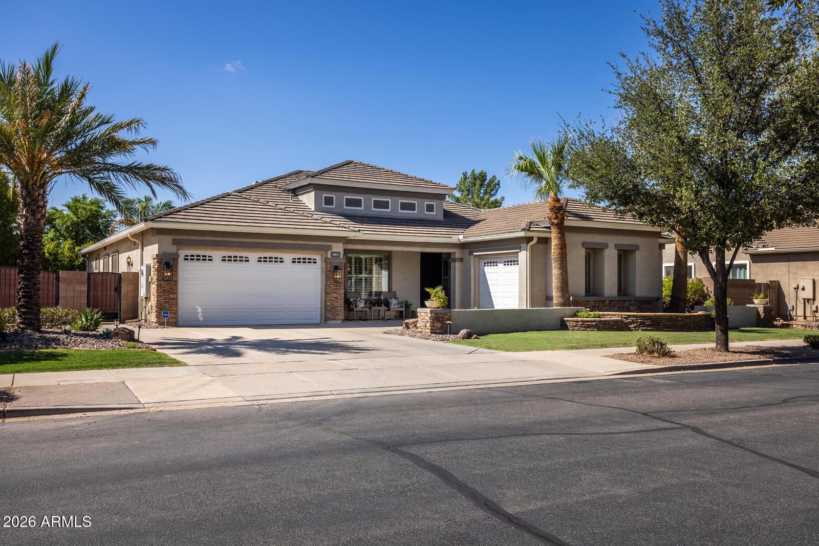 18653 E ARROWHEAD Trail, Queen Creek, AZ 85142