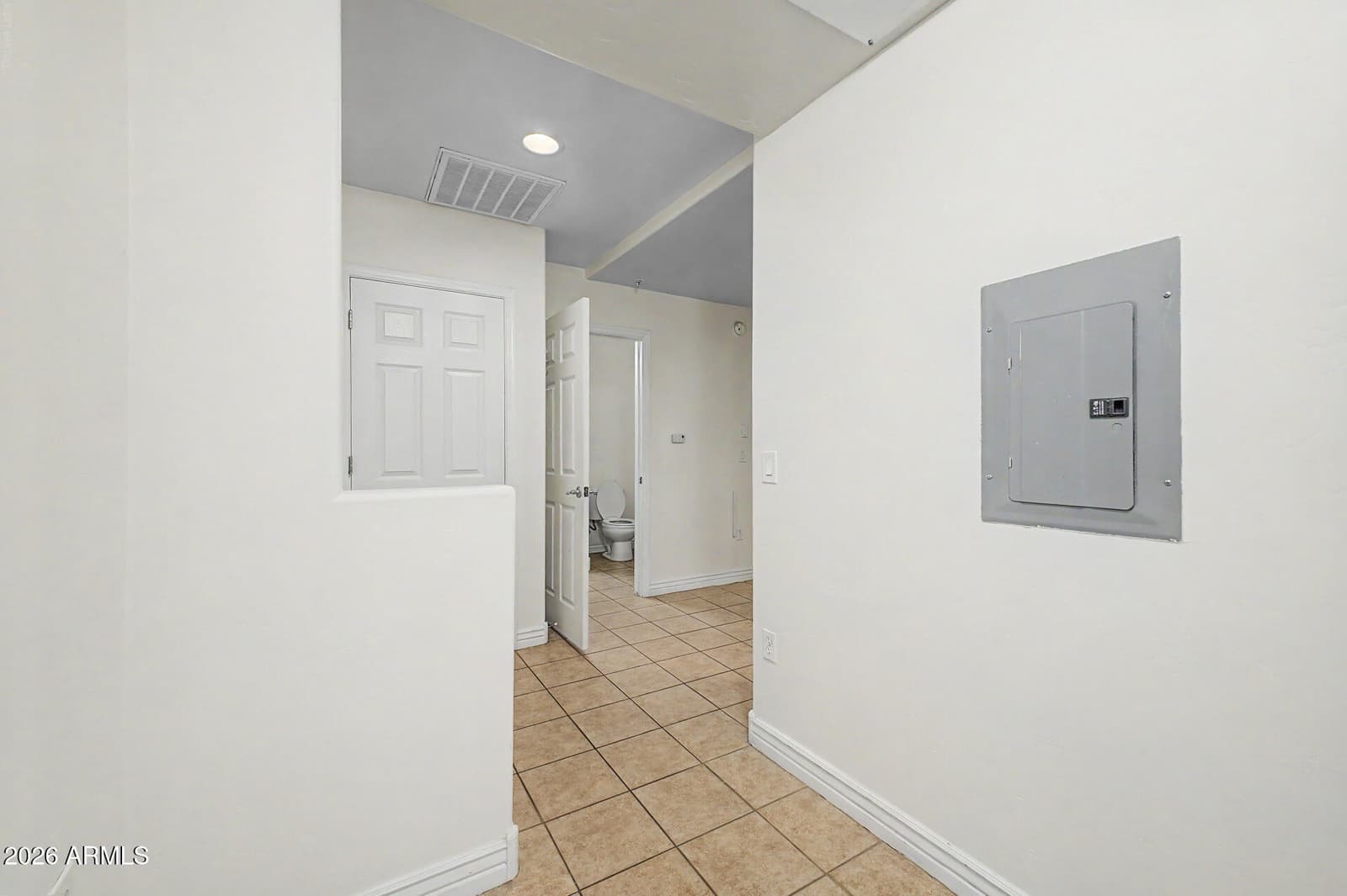 5450 E Deer Valley Drive 1223, Phoenix, AZ 85054 — photo 17 of 59