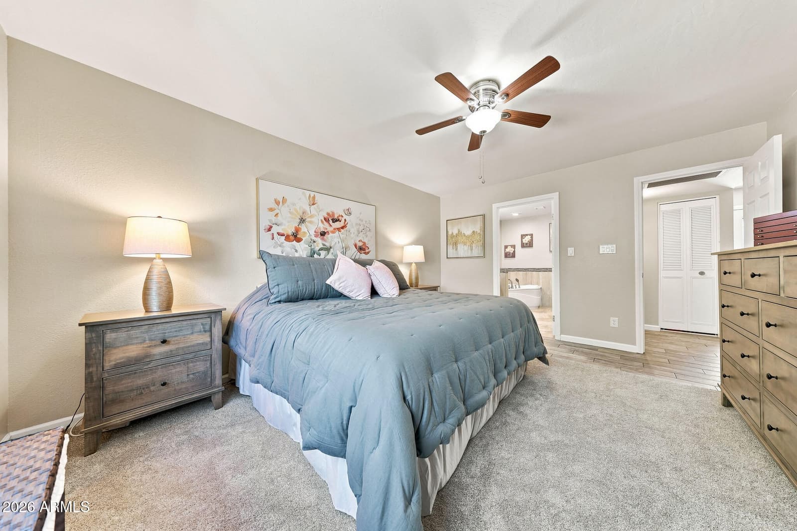 922 S Ember Circle, Mesa, AZ 85208 — photo 5 of 47