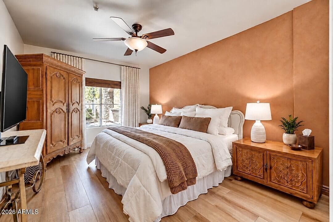 5450 E Deer Valley Drive 1020, Phoenix, AZ 85054 — photo 4 of 20