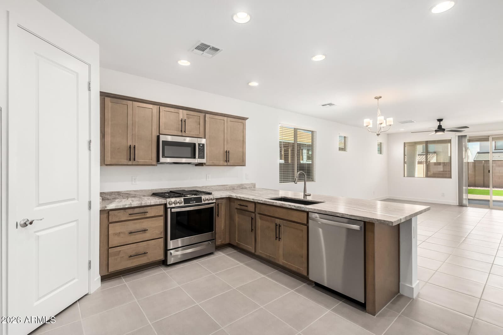 16833 W Hope Drive, Surprise, AZ 85388 — photo 8 of 32