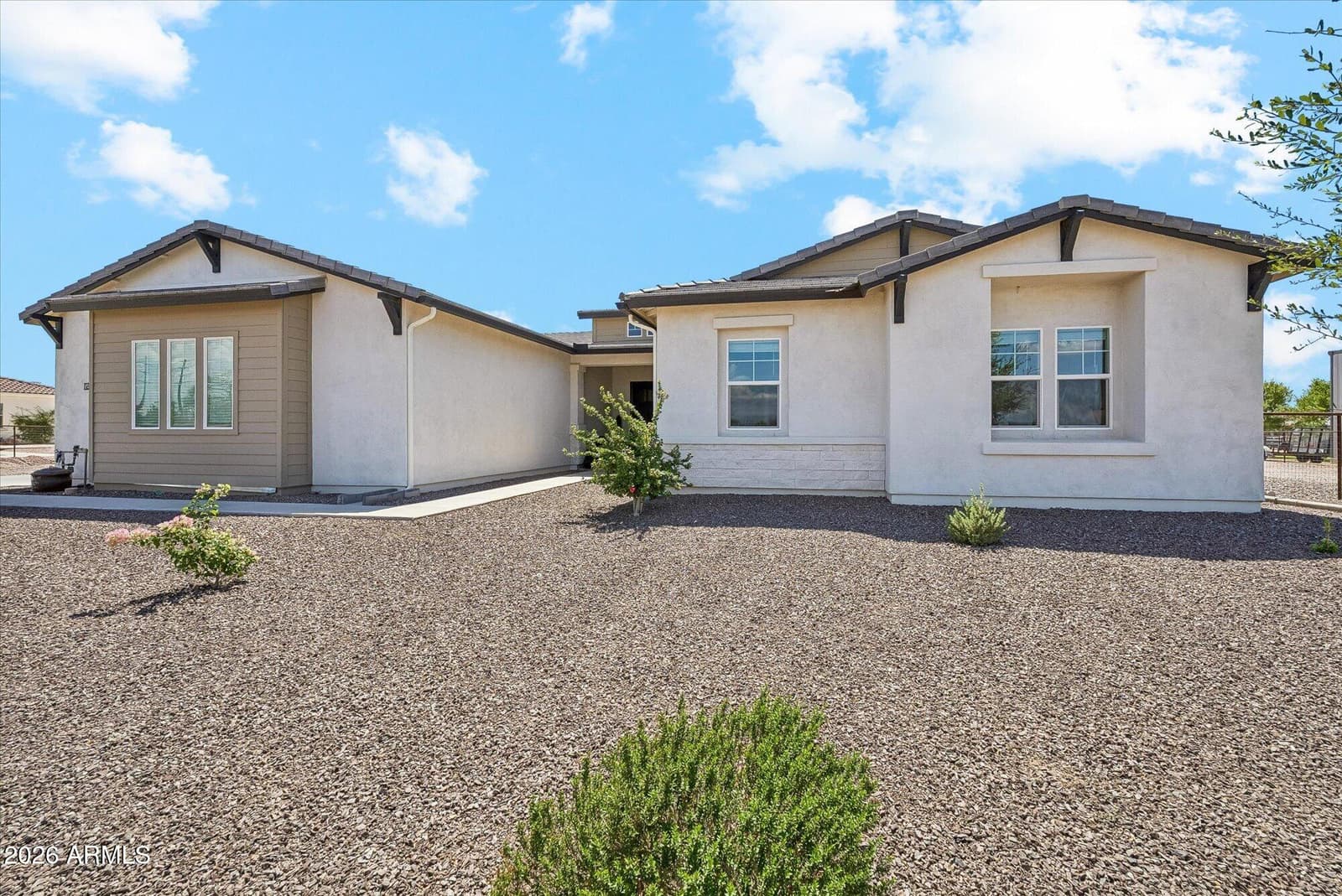 1647 E Lobo Street, San Tan Valley, AZ 85140 — photo 12 of 54