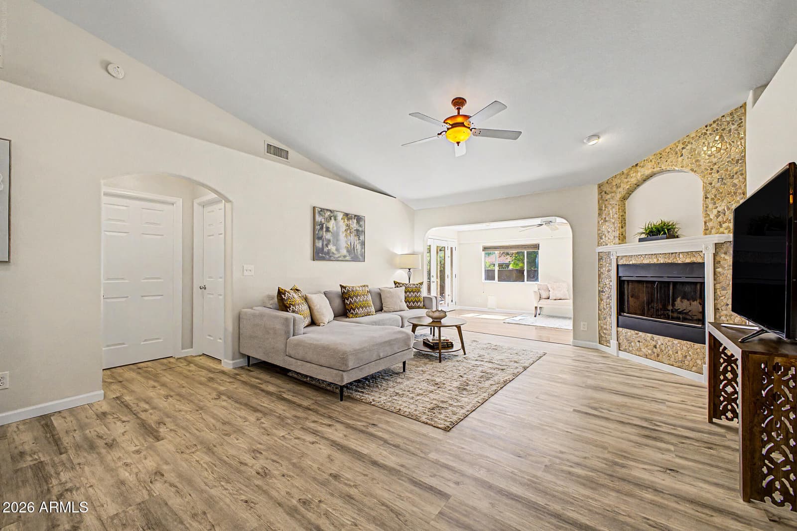 15207 E Shoot Out Plaza, Fountain Hills, AZ 85268 — photo 4 of 45