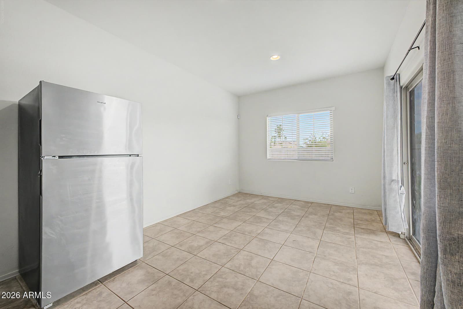 11214 W Chipman Road, Tolleson, AZ 85353 — photo 5 of 30