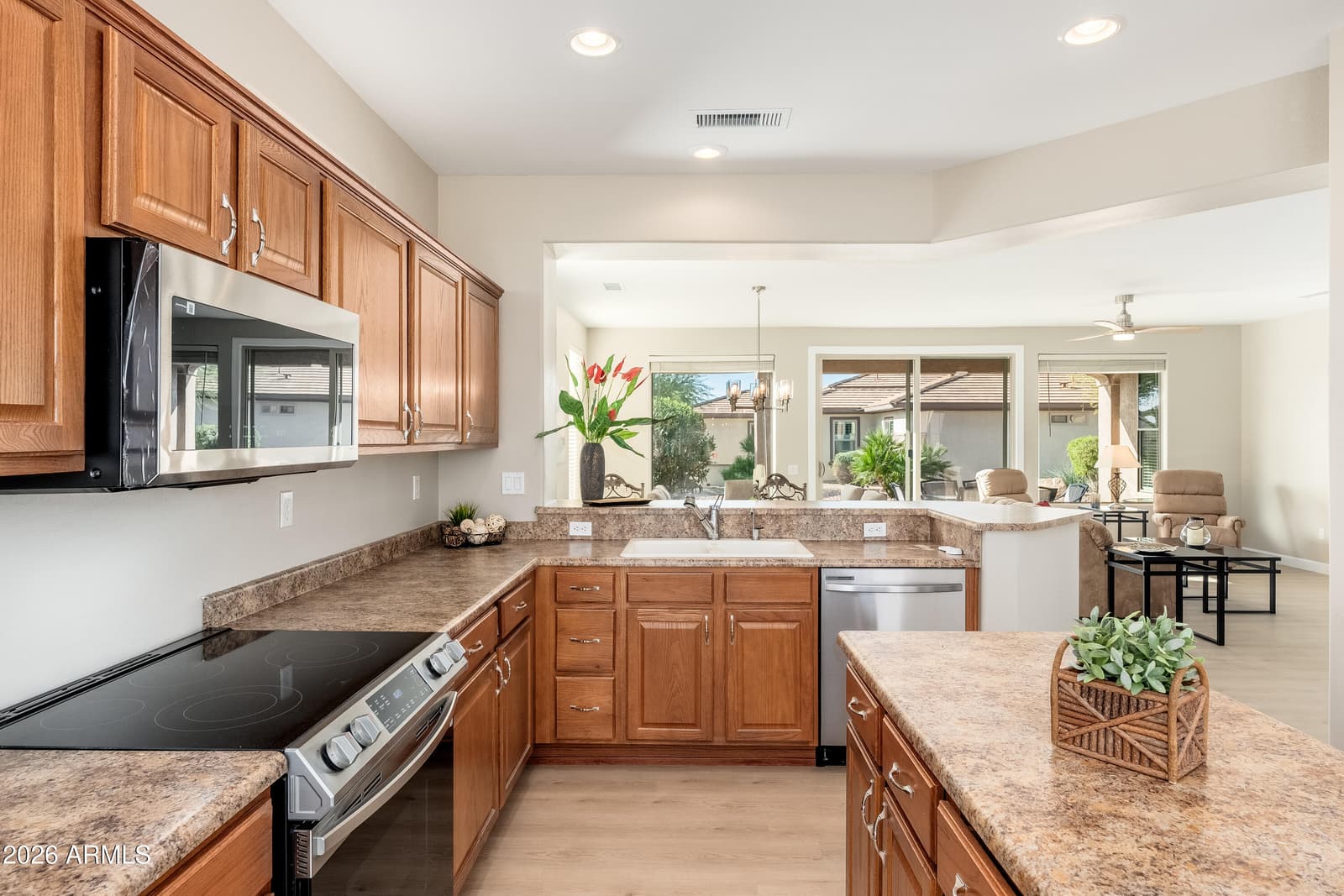 16603 W Stonecreek Court, Surprise, AZ 85387 — photo 12 of 35