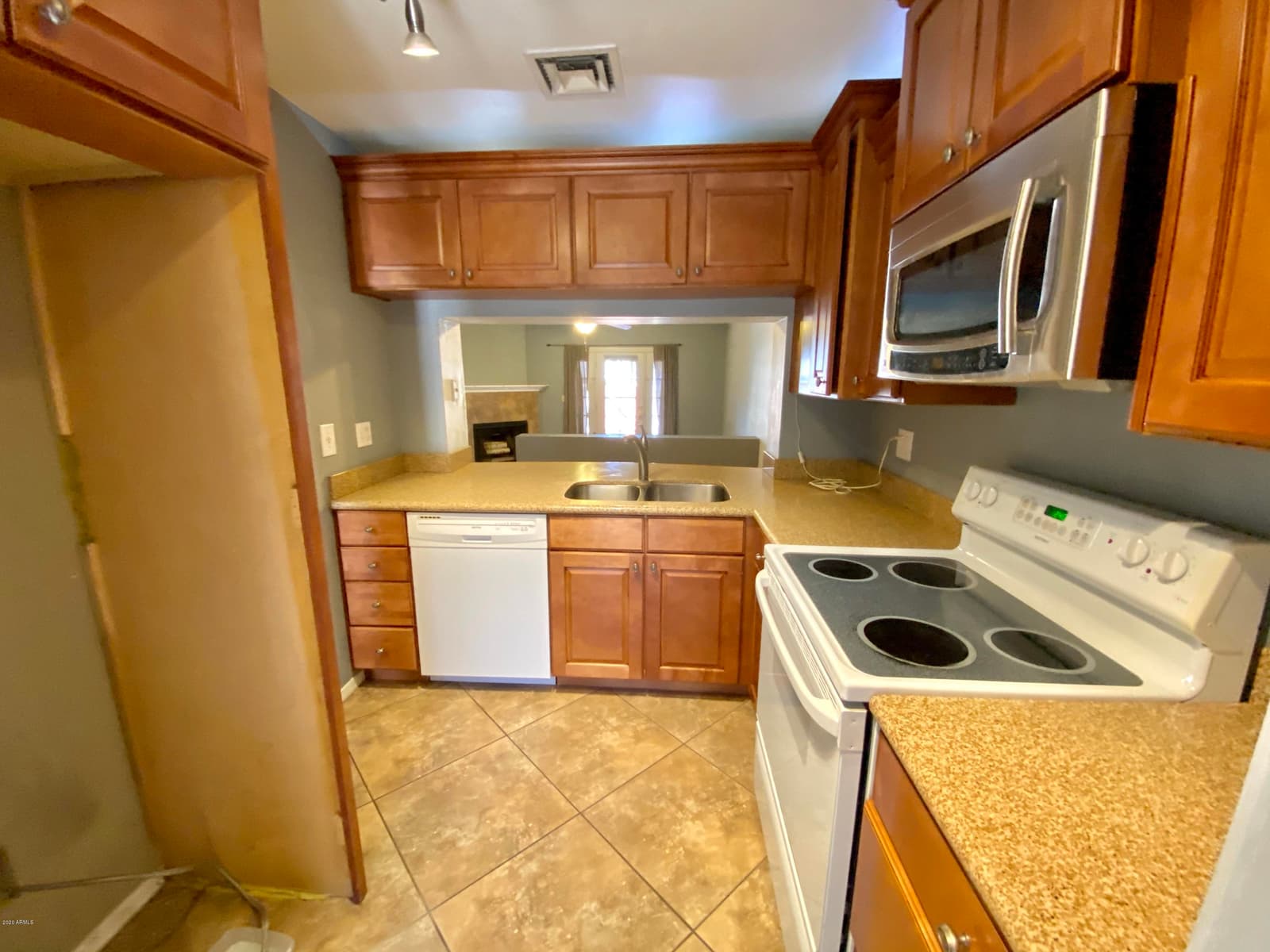 1961 N Hartford Street 1061, Chandler, AZ 85225 — photo 10 of 26