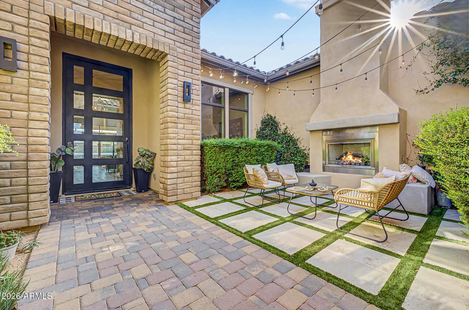 2581 E Turnberry Drive, Gilbert, AZ 85298 — photo 13 of 146