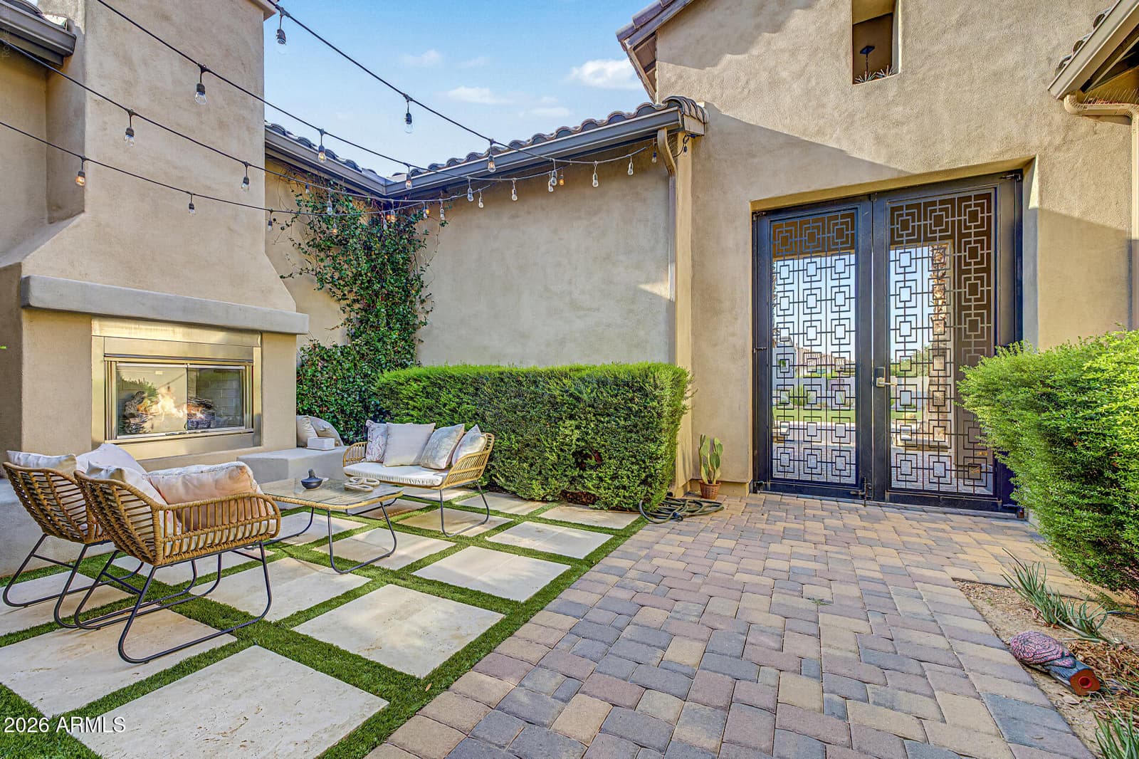 2581 E Turnberry Drive, Gilbert, AZ 85298 — photo 15 of 146
