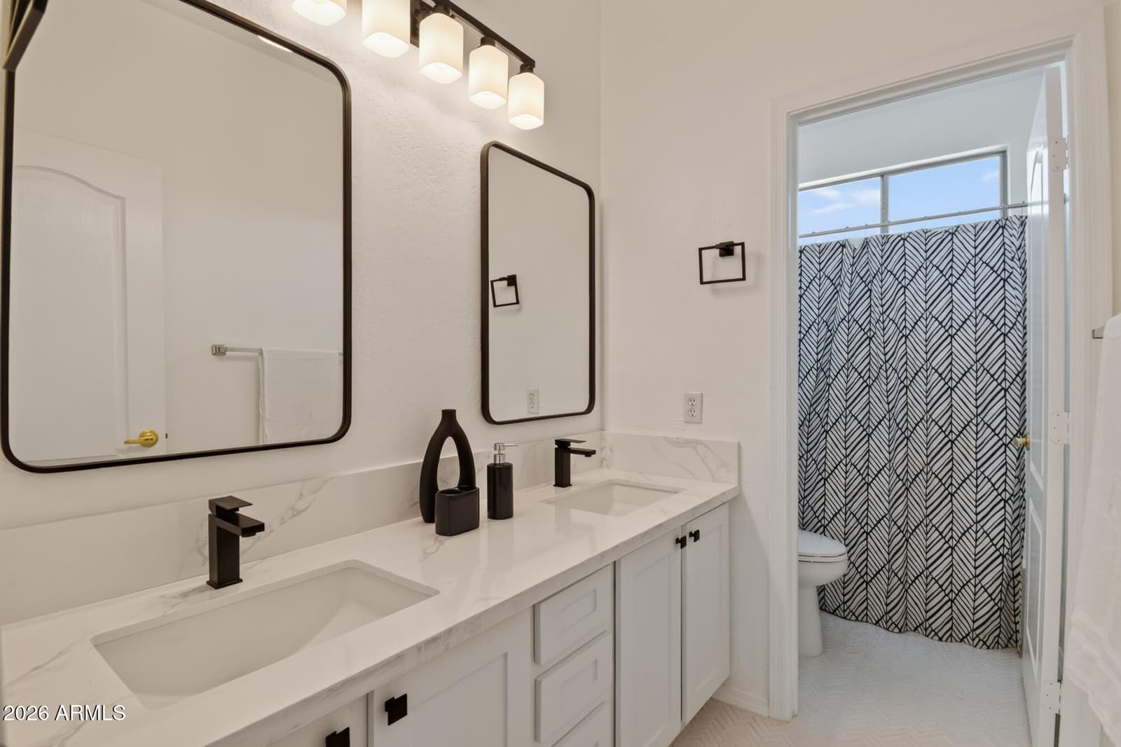 2380 W Megan Street, Chandler, AZ 85224 — photo 37 of 64