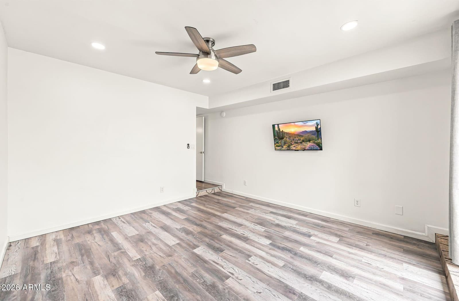 5205 S Hazelton Lane, Tempe, AZ 85283 — photo 21 of 47