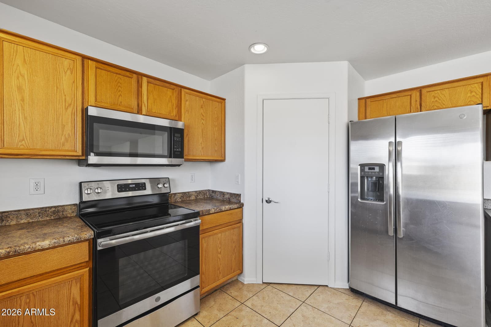 17440 W Caribbean Lane, Surprise, AZ 85388 — photo 12 of 36