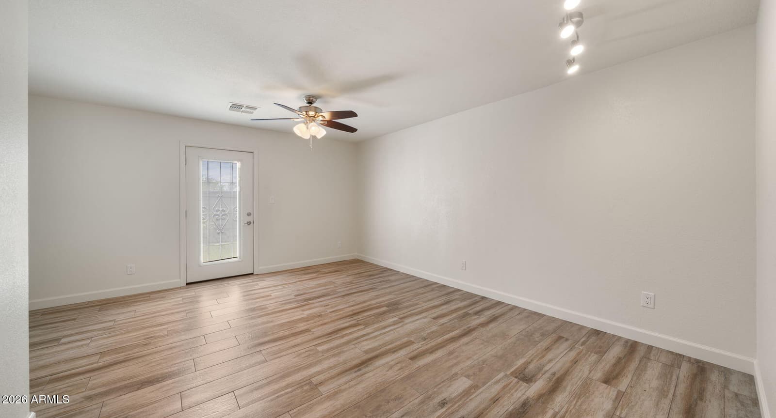 2255 E Piestewa Peak Drive, Phoenix, AZ 85016 — photo 18 of 31