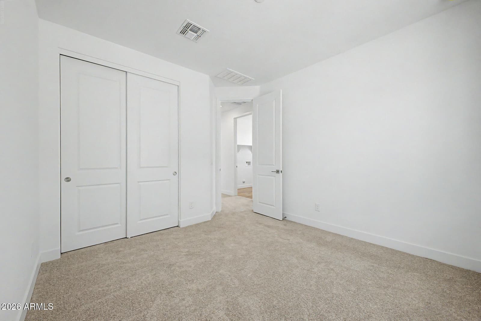 2277 S Jeffry Street, Gilbert, AZ 85295 — photo 14 of 33