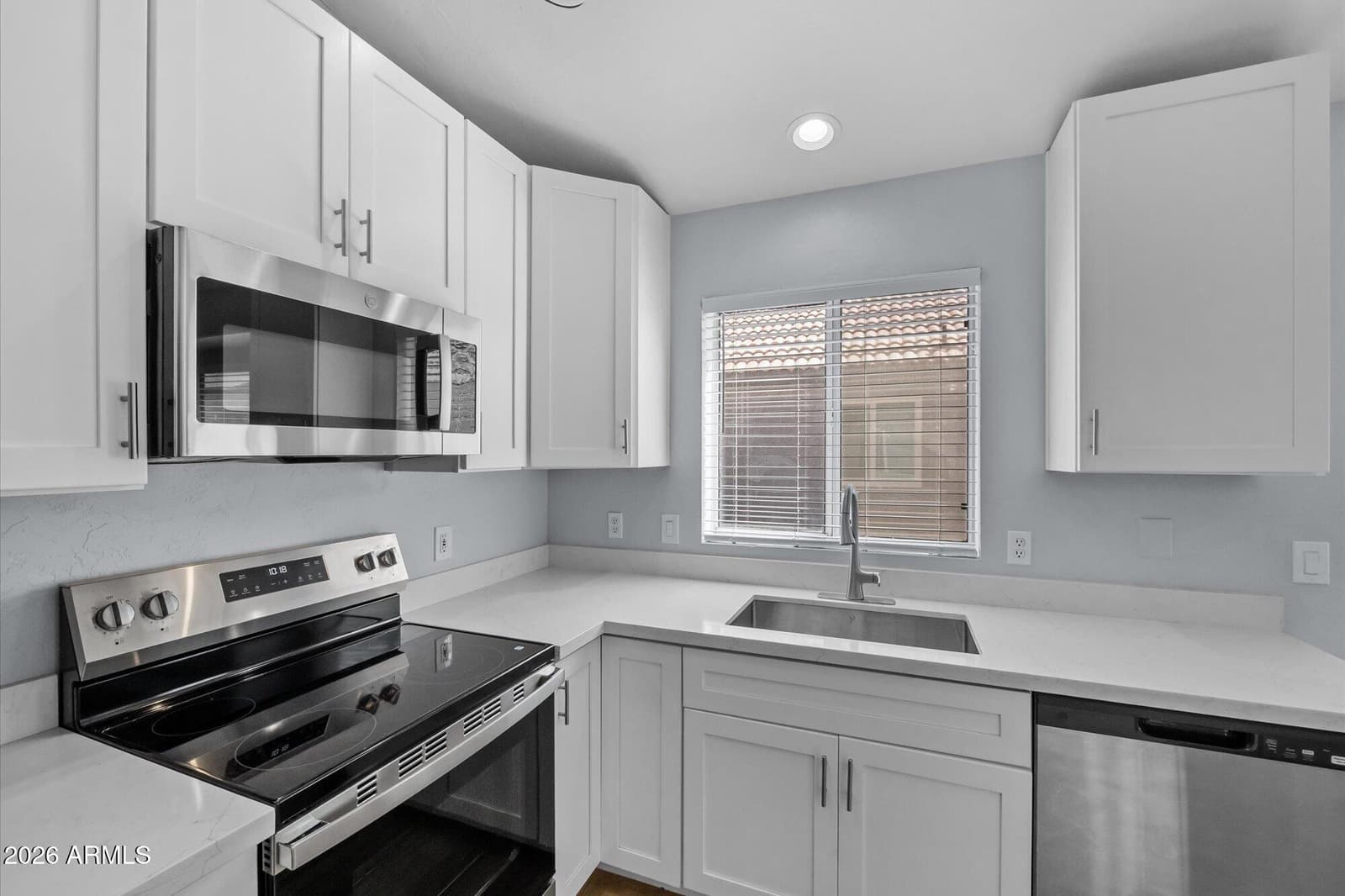 8343 W Audrey Lane, Peoria, AZ 85382 — photo 10 of 28