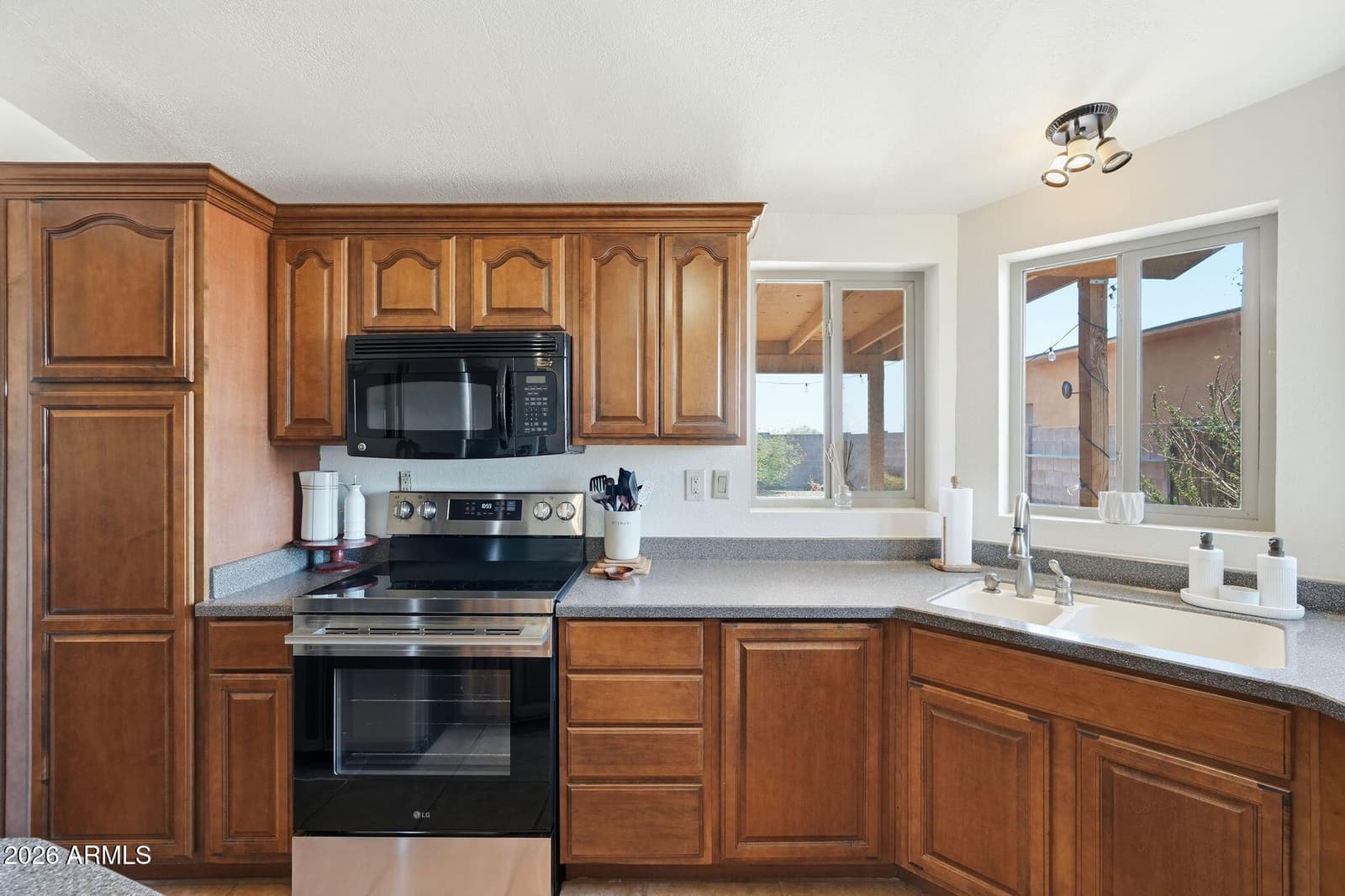 20635 S Picacho Highway, Eloy, AZ 85131 — photo 12 of 58