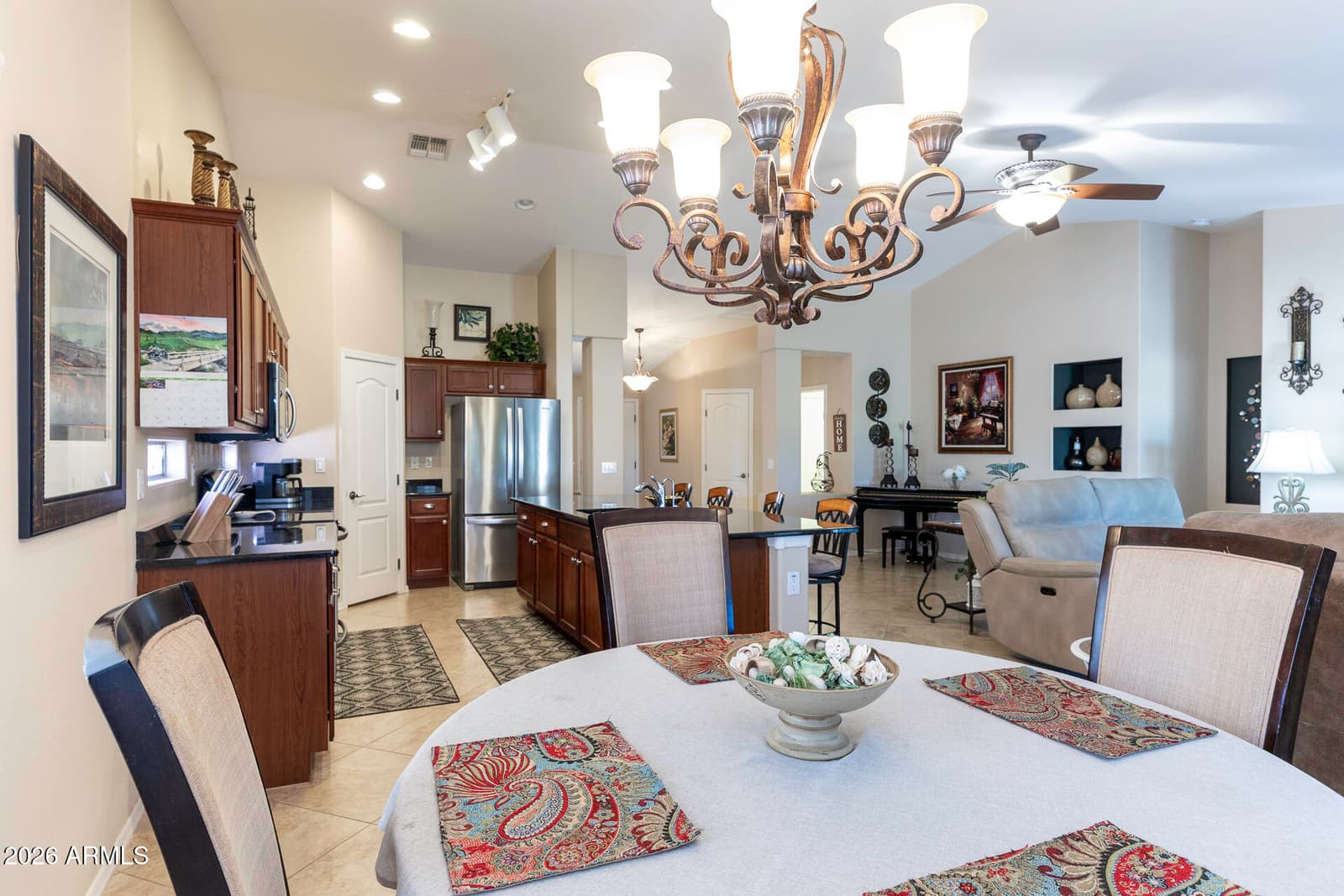 121 S Agua Fria Lane, Casa Grande, AZ 85194 — photo 13 of 33