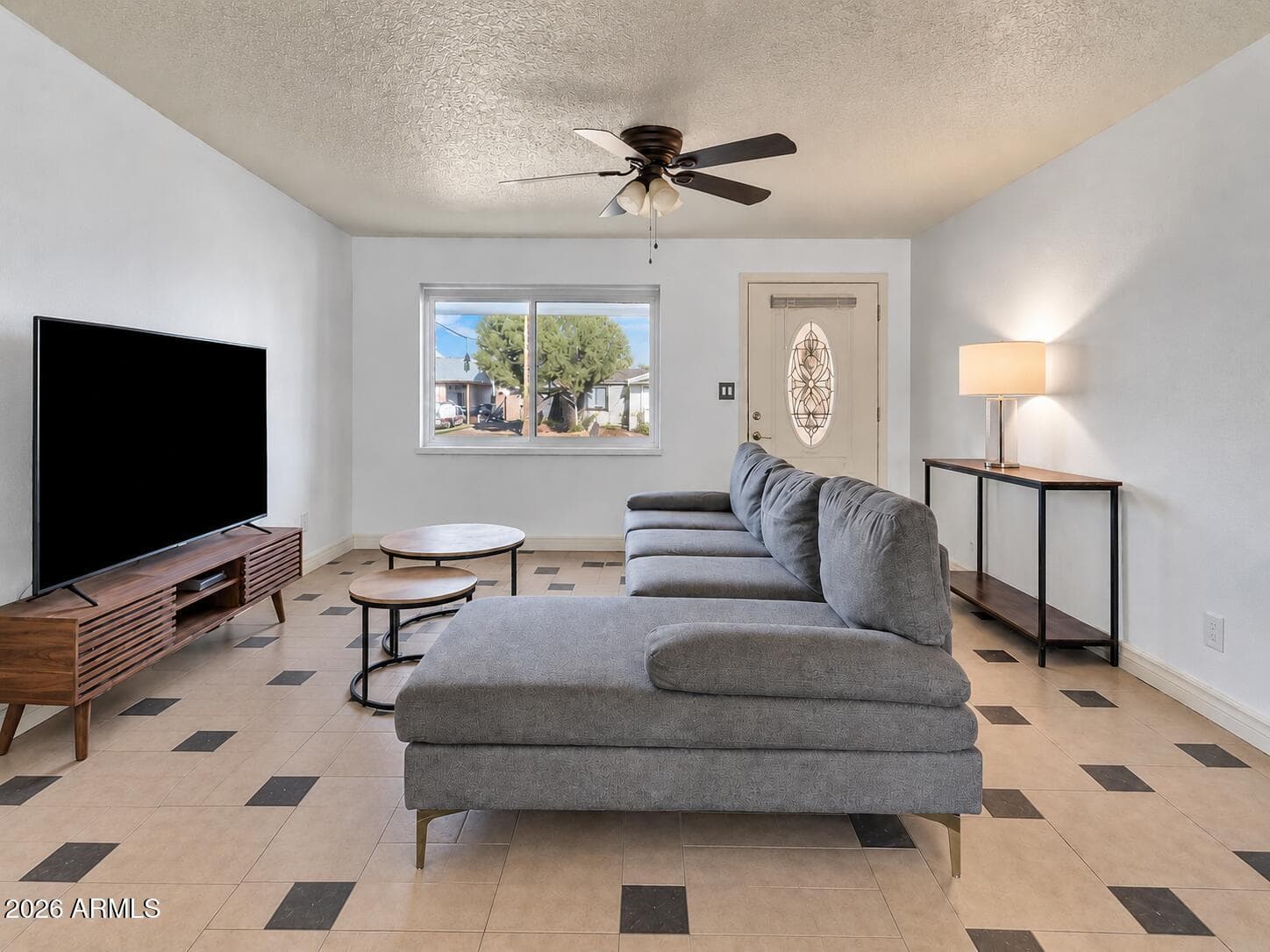 3457 E Evans Drive, Phoenix, AZ 85032 — photo 6 of 18