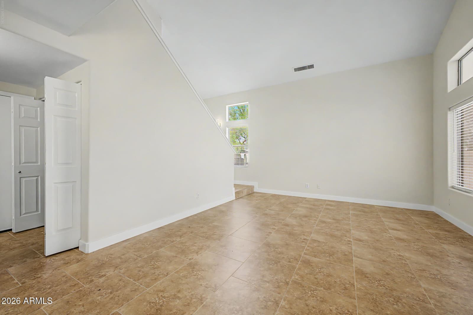 4945 E Roberta Drive, Cave Creek, AZ 85331 — photo 10 of 36