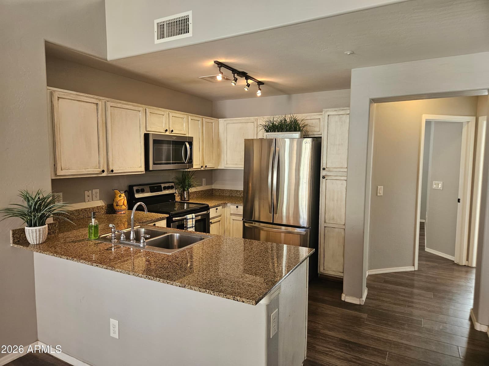4330 E Jasper Drive, Gilbert, AZ 85296 — photo 7 of 21