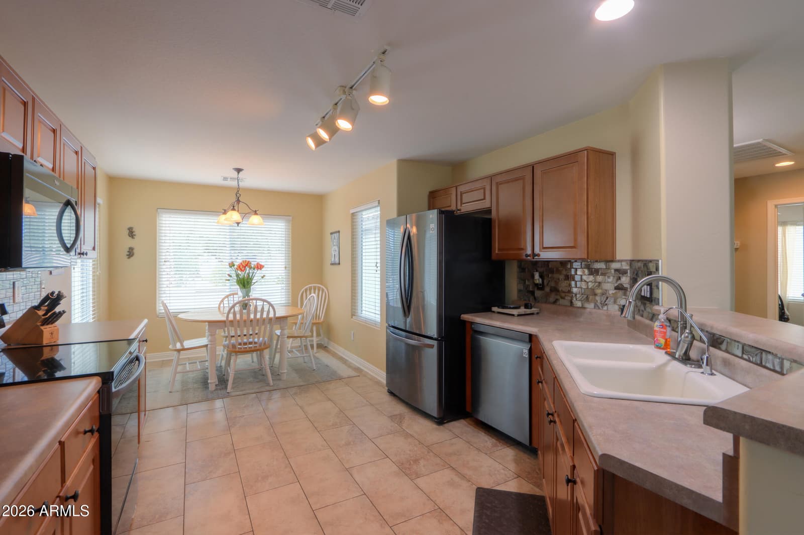 34 S Seville Lane, Casa Grande, AZ 85194 — photo 16 of 40