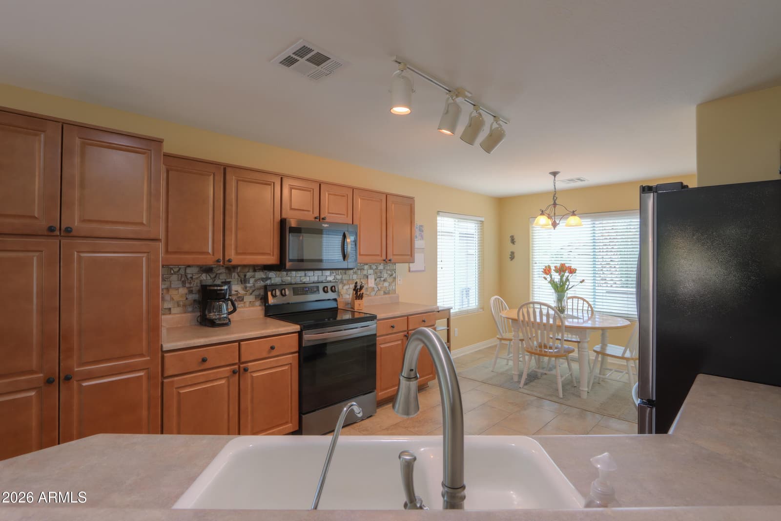 34 S Seville Lane, Casa Grande, AZ 85194 — photo 17 of 40