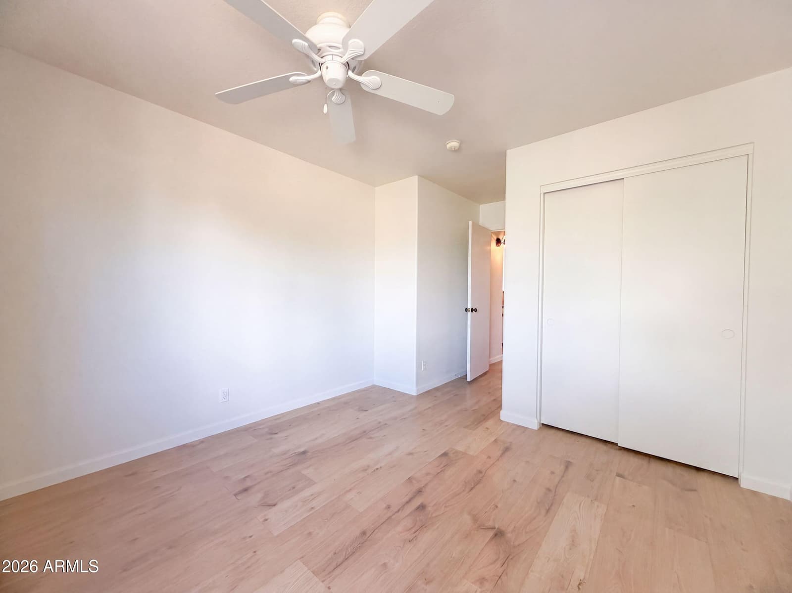 2756 S Compton, Mesa, AZ 85209 — photo 4 of 16