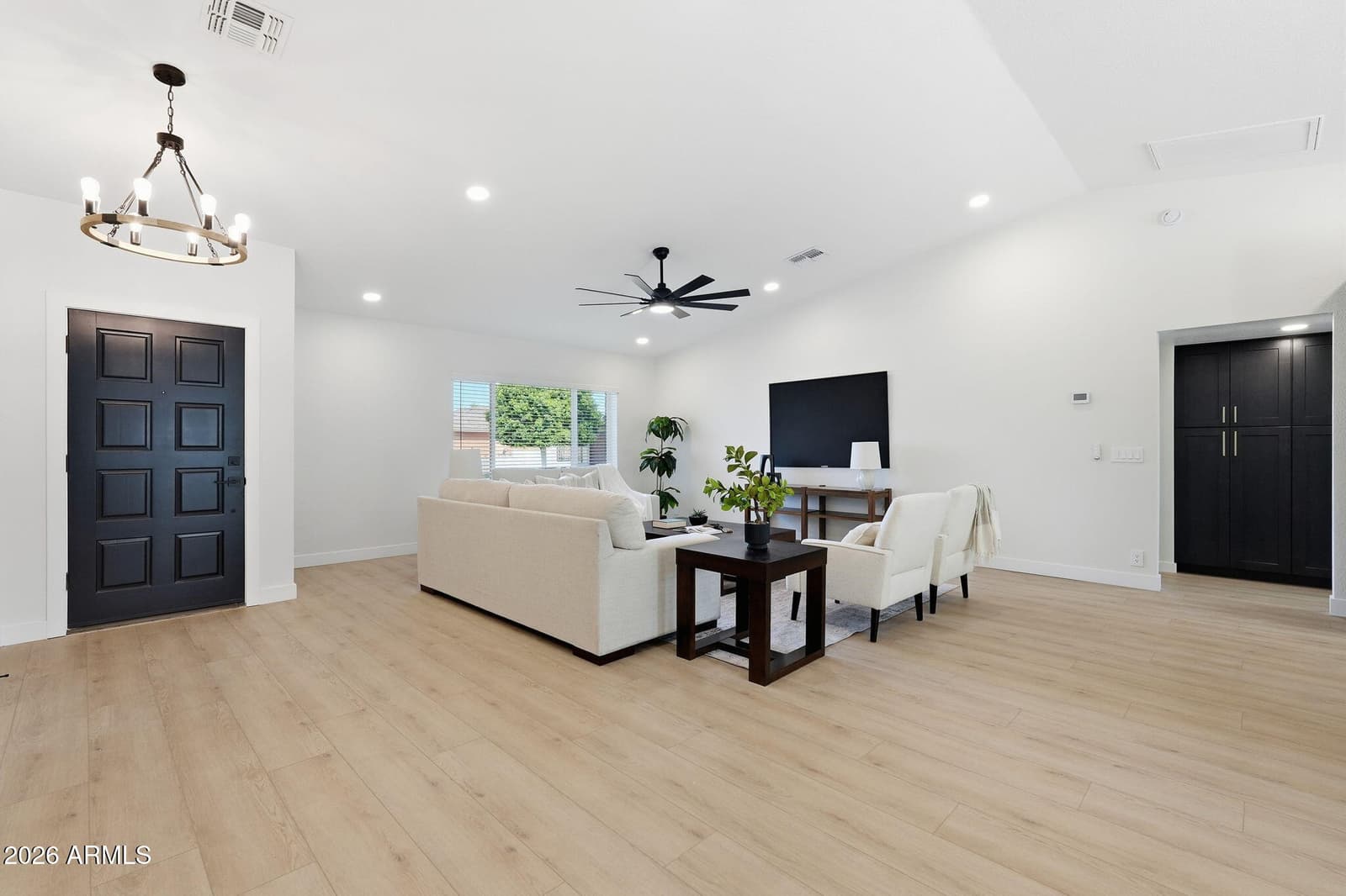 6529 S Marilyn Ann Drive, Tempe, AZ 85283 — photo 5 of 45