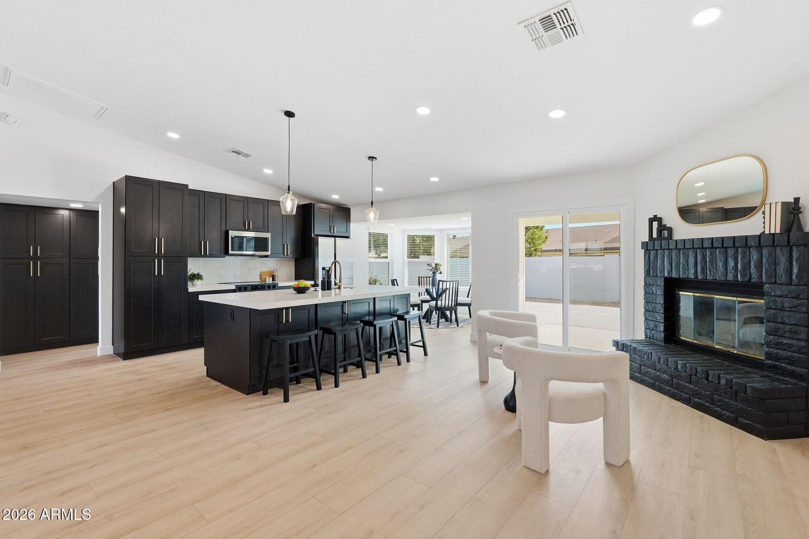 6529 S Marilyn Ann Drive, Tempe, AZ 85283 — photo 9 of 45