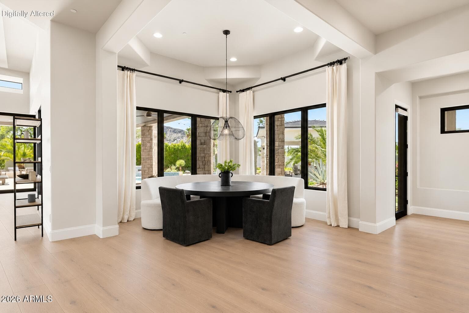 8700 N 55th Place, Paradise Valley, AZ 85253 — photo 12 of 51