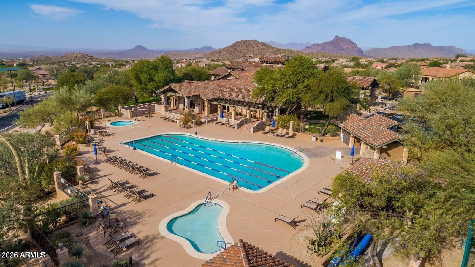 7926 E Saddleback Circle, Mesa, AZ 85207 — photo 13 of 57