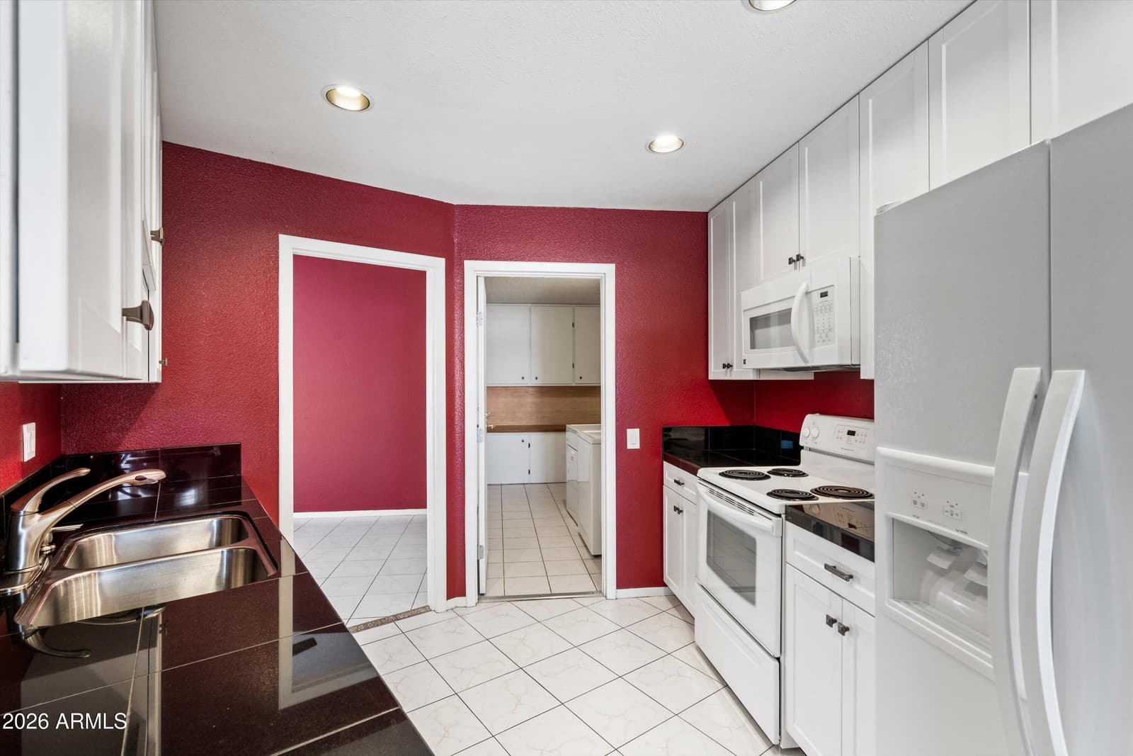 14032 N 111th Avenue, Sun City, AZ 85351 — photo 13 of 29