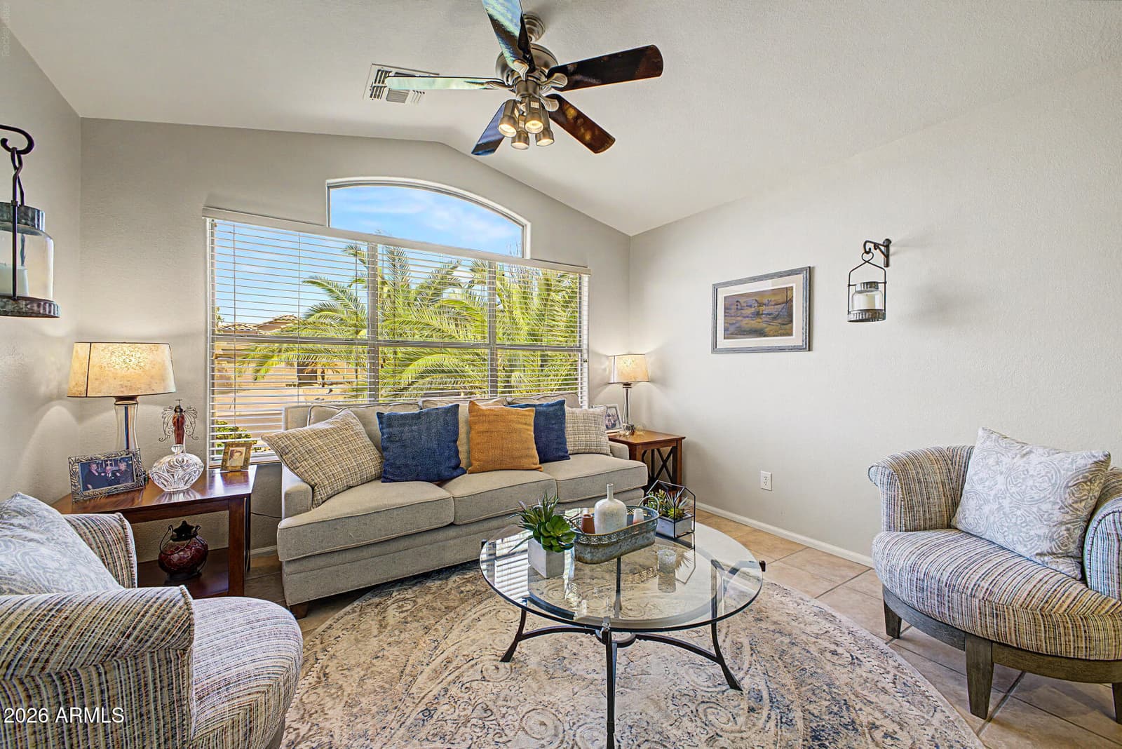 10233 W Daley Lane, Peoria, AZ 85383 — photo 5 of 40