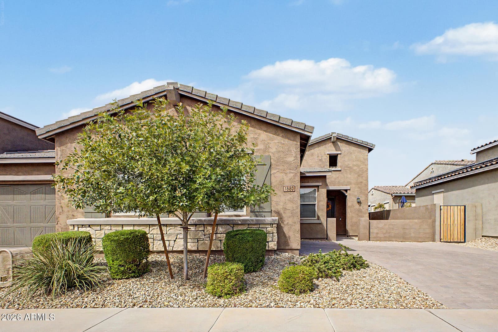 1880 N 141st Avenue, Goodyear, AZ 85395 — photo 3 of 43