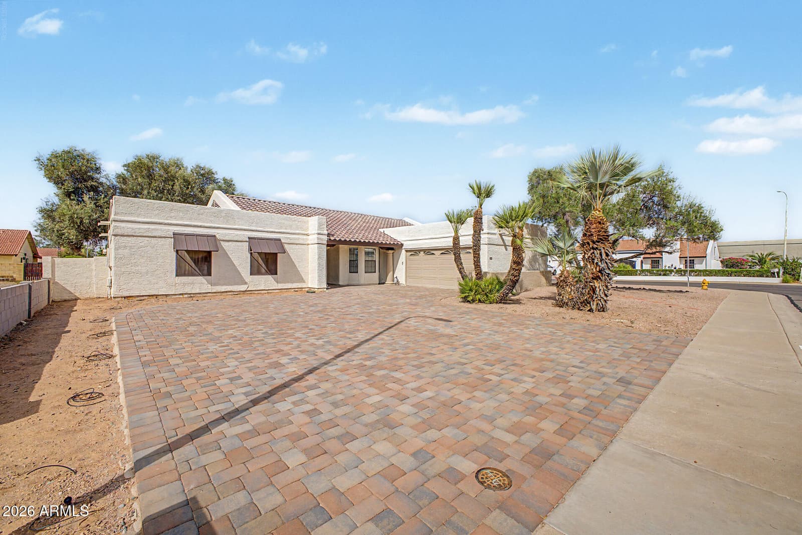 300 W Chilton Street, Chandler, AZ 85225 — photo 3 of 34