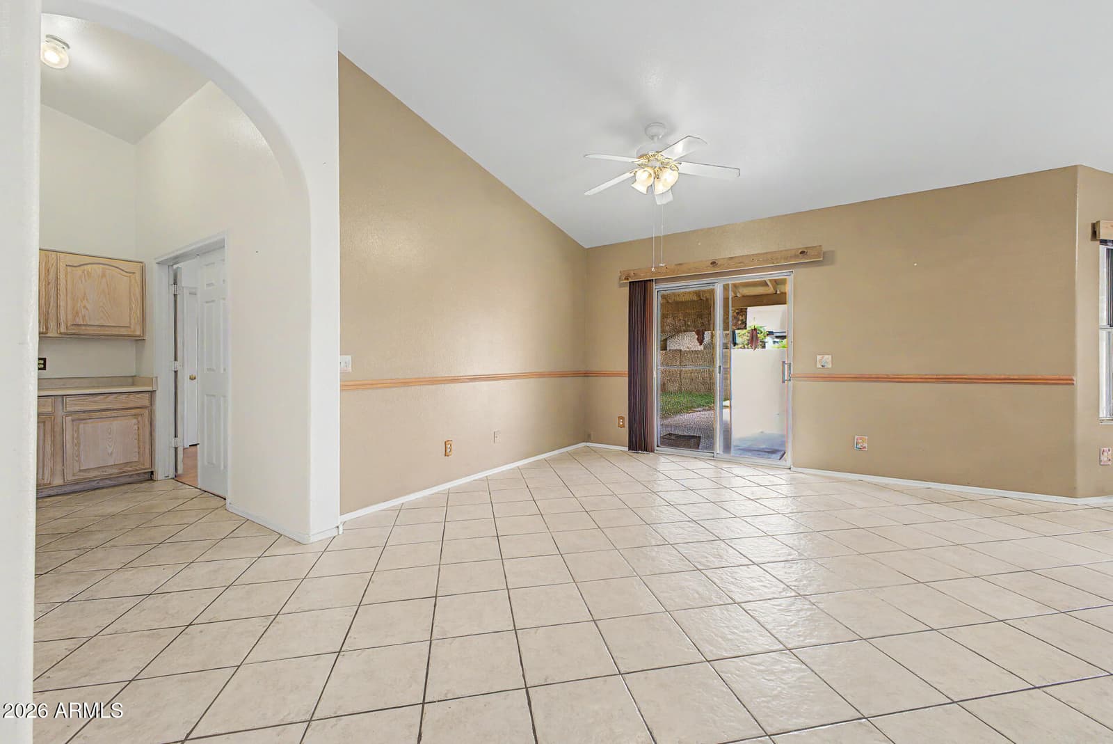 6234 N 88th Lane, Glendale, AZ 85305 — photo 11 of 34