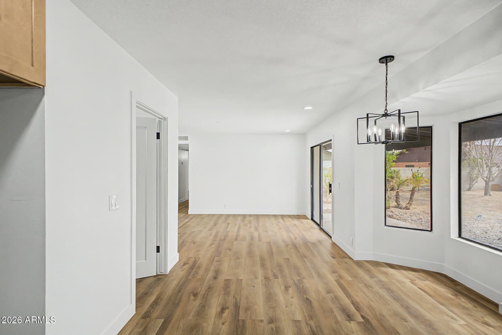 711 W Strahan Drive, Tempe, AZ 85283 — photo 10 of 28